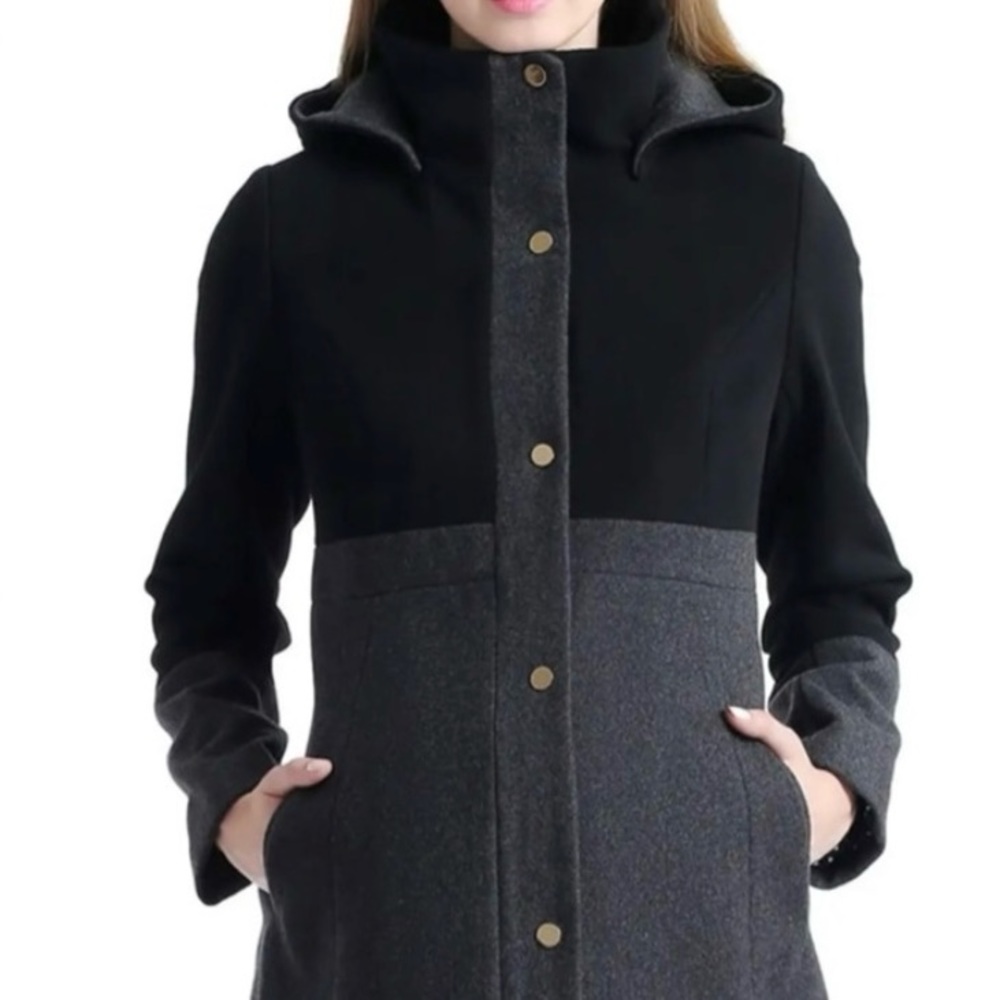 Kimi and Kai Tessa Colorblock Wool Blend Maternity Coat